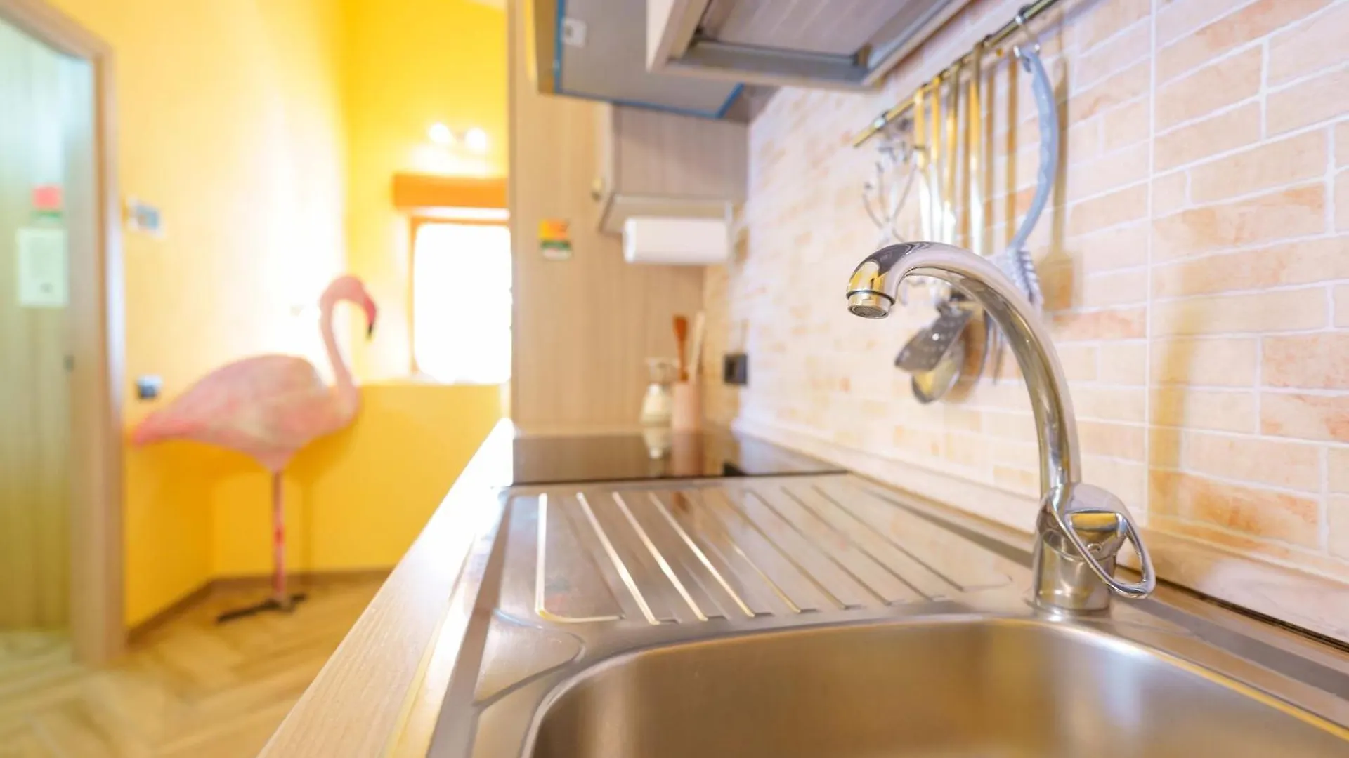 Paradise Home Quartu Sant'Elena 0*,  Italy