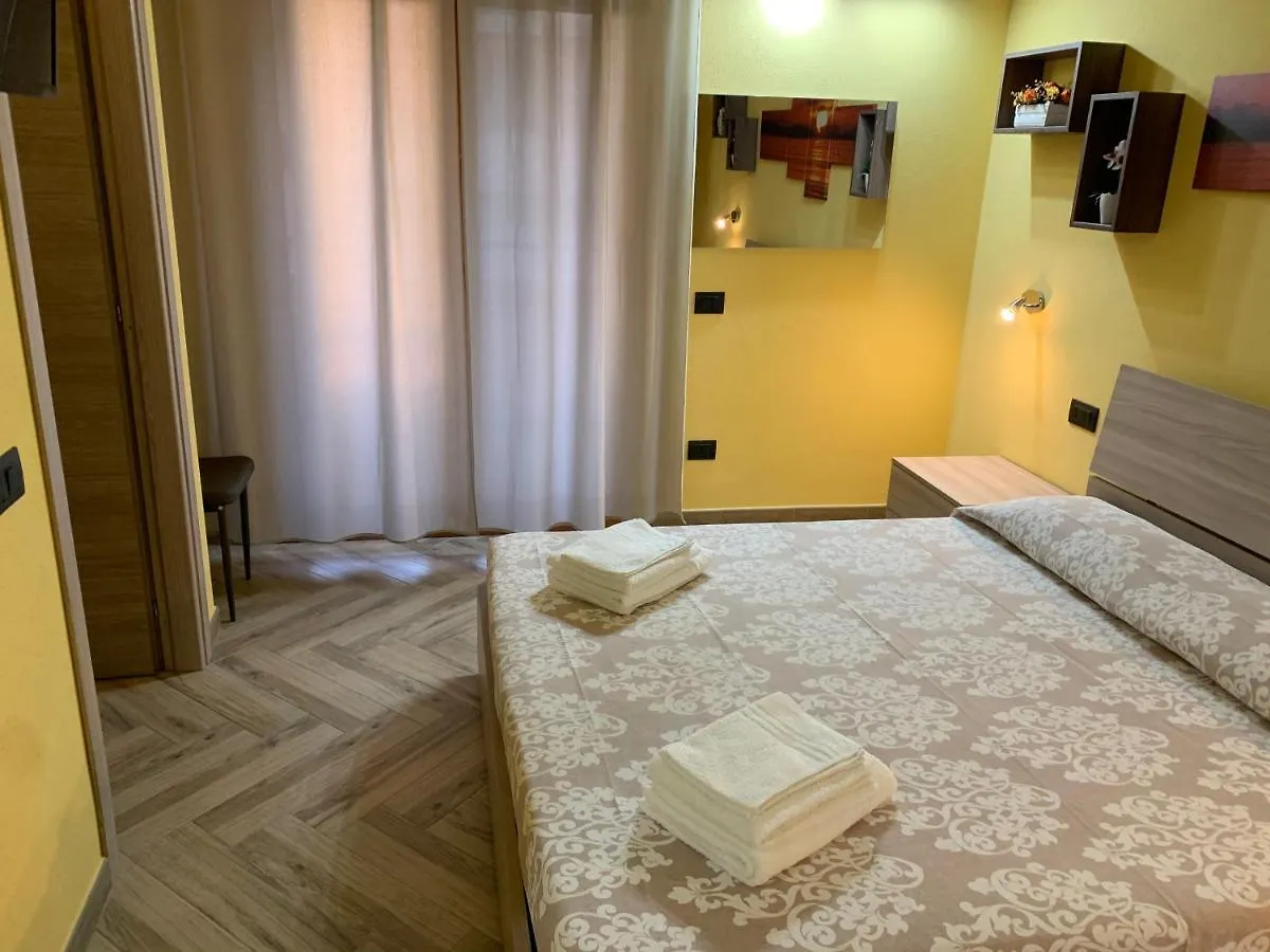 Paradise Home Quartu Sant'Elena Guest house