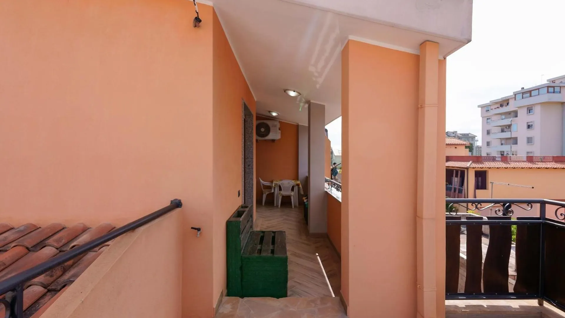 Guest house Paradise Home Quartu Sant'Elena Italy